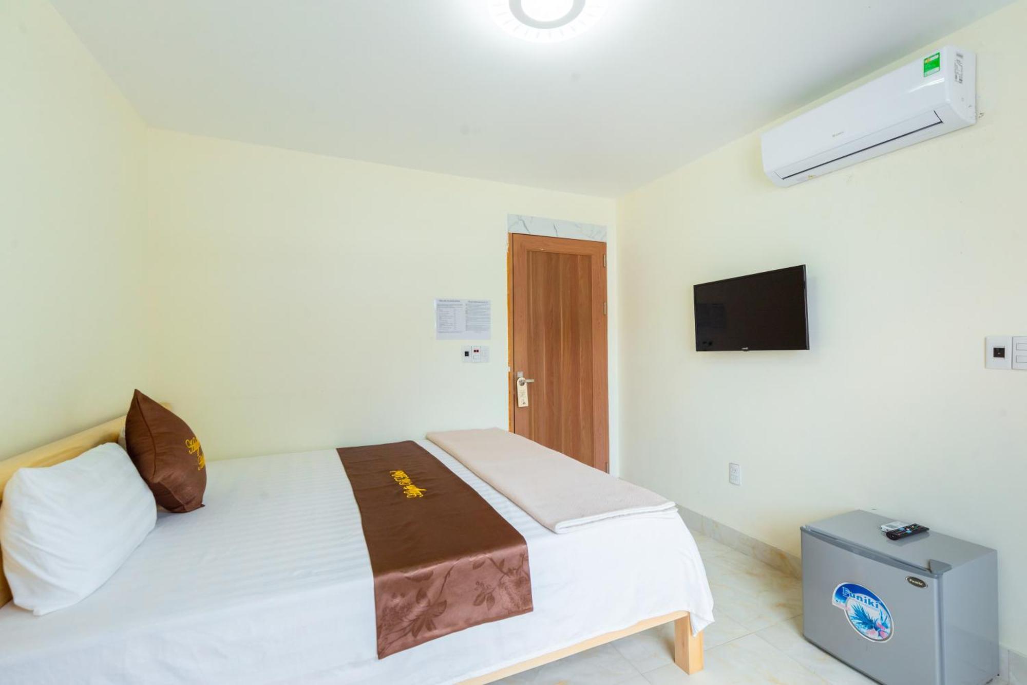 Victor Charlie Hostel Dong Khe Sau Exterior foto